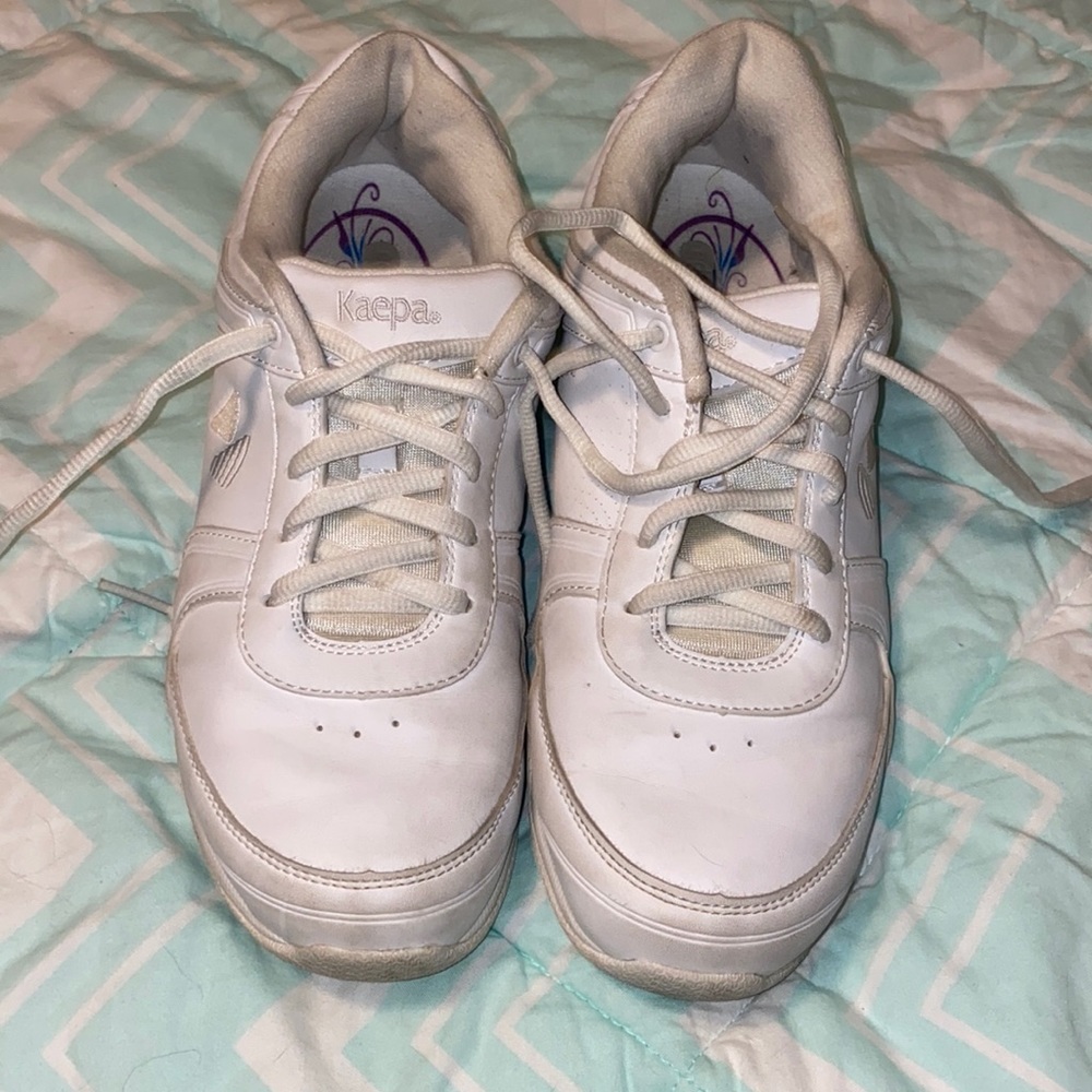 Kaepa cheer sneakers
